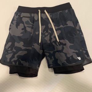 Vuori Navy Camo Stockton Short